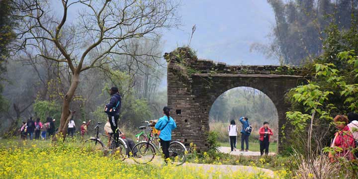 Yangshuo Countryside Tour - 5 days Guilin panoramic view